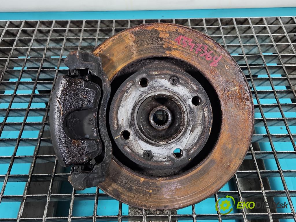 Peugeot 208 I 2012-2019 1.4 hdi 68 hp manual 50 kW 1398 cm3 5- náboj levé  (Náboj kola)