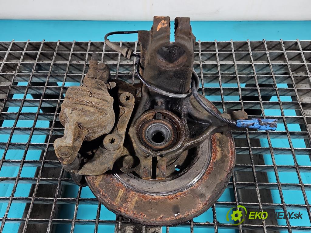 Peugeot 208 I 2012-2019 1.4 hdi 68 hp manual 50 kW 1398 cm3 5- náboj pravé  (Náboj kola)