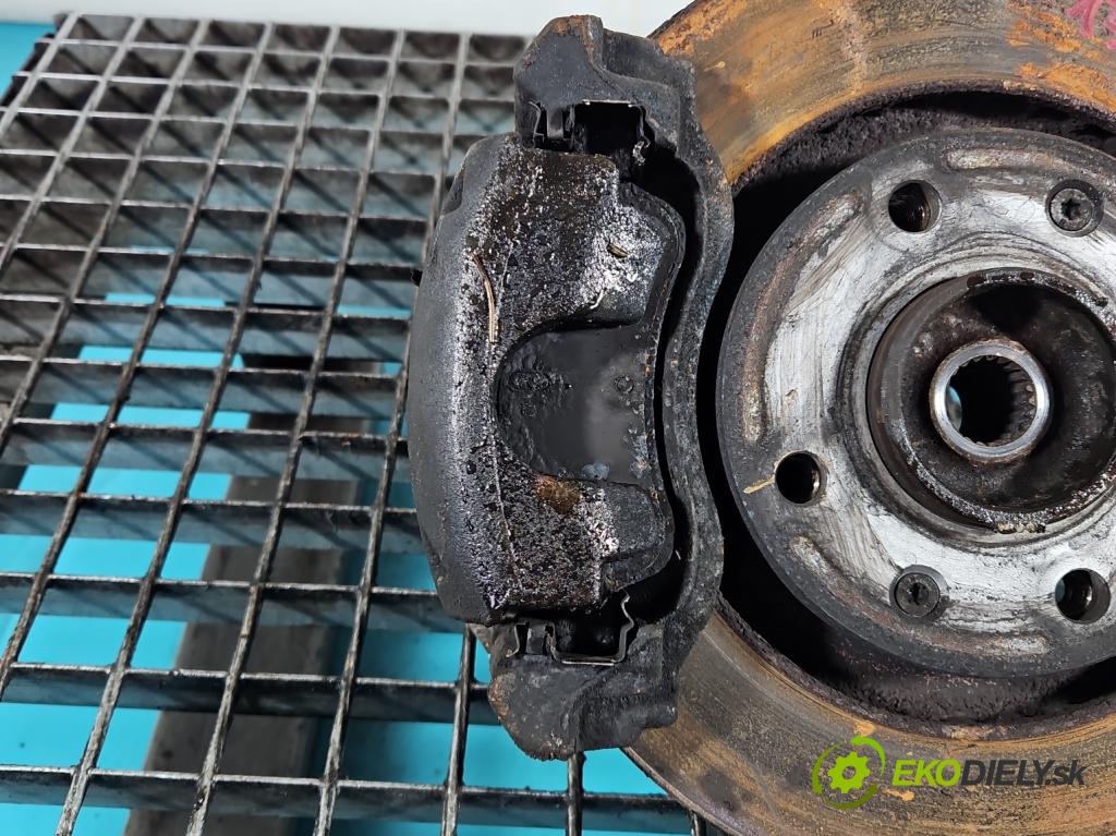 Peugeot 208 I 2012-2019 1.4 hdi 68 HP manual 50 kW 1398 cm3 5- brzdič predné ľavý  (Kľučka dverí ostatné)