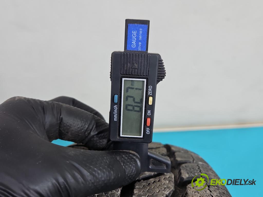 Peugeot 208 I 2012-2019 1.4 hdi 68 hp manual 50 kW 1398 cm3 5- pneumatiky: zimní 4 ks komplet