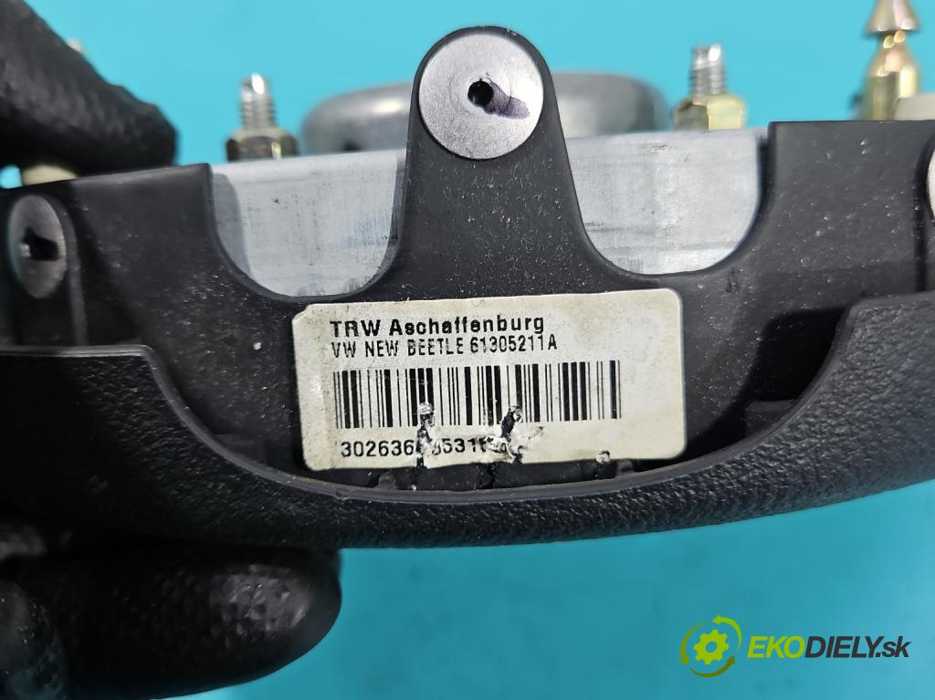 Vw New Beetle 1998-2010 1.6 SR 102 HP manual 75 kW 1595 cm3 2- airbag vzduch: Řidiči:  (Airbag)