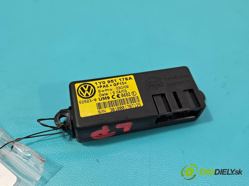 Vw New Beetle 1998-2010 1.6 SR 102 HP manual 75 kW 1595 cm3 2- riadiaca jednotka ostatné 1Y0951178A