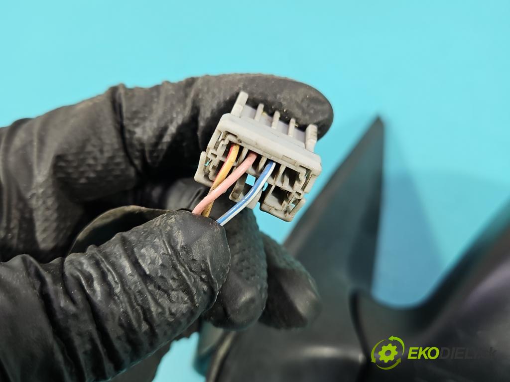 Honda Civic VI 1995-2001 1.4 16V 90 HP manual 66 kW 1396 cm3 5- zrkadlo ľavé  (Kľučka dverí ostatné)