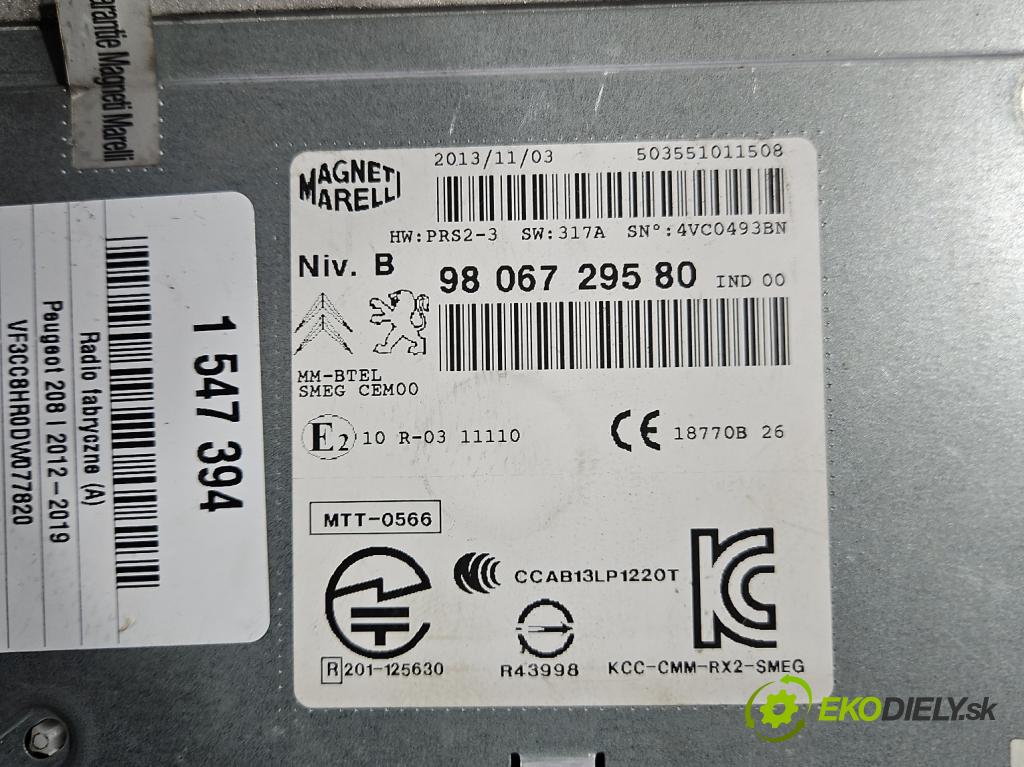 Peugeot 208 I 2012-2019 1.4 hdi 68 HP manual 50 kW 1398 cm3 5- Radio originál 9806729580