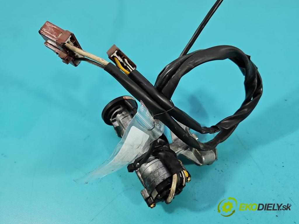 Honda Civic VI 1995-2001 1.4 16V 90 hp manual 66 kW 1396 cm3 5- spínací skříňka  (Spínací skříňka)