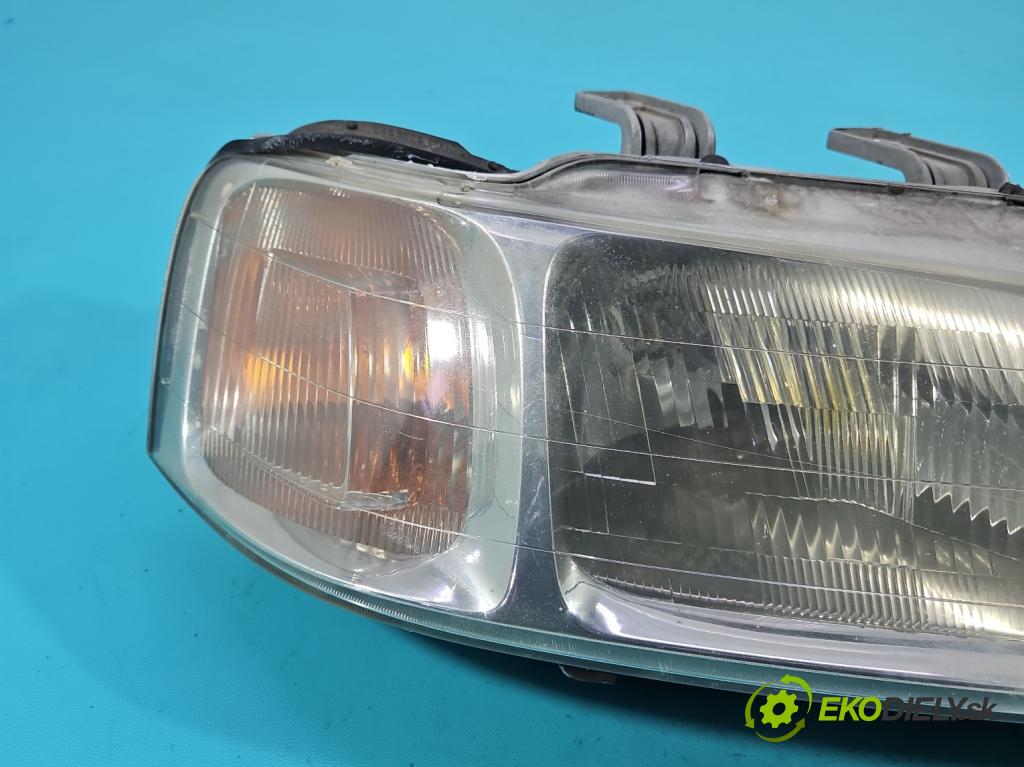 Honda Civic VI 1995-2001 1.4 16V 90 HP manual 66 kW 1396 cm3 5- Reflektor: pravý  (Svetlo predné pravé)