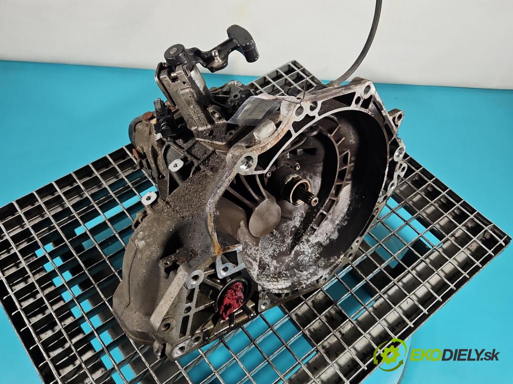 Opel Corsa E 2014-2019 1.4 16V 75 HP manual 55 kW 1398 cm3 5- prevodovka stupeň,rýchlosť manual 3LS374