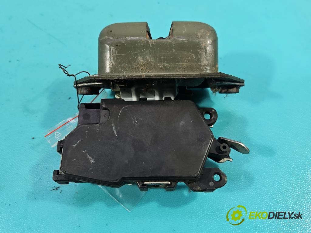 Subaru Forester II SG 2002-2008 2.0 boxer 125 HP manual 92 kW 1994 cm3 5- zámok kufrové dvere zadné