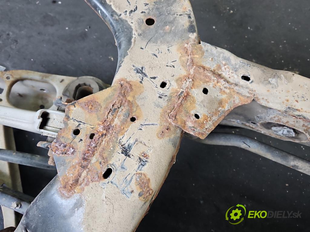 Opel Insignia B 2017-2022 2.0 cdti 209KM automatic 154 kW 1956 cm3 5- zadní výztuha  (Zadní výztuha)