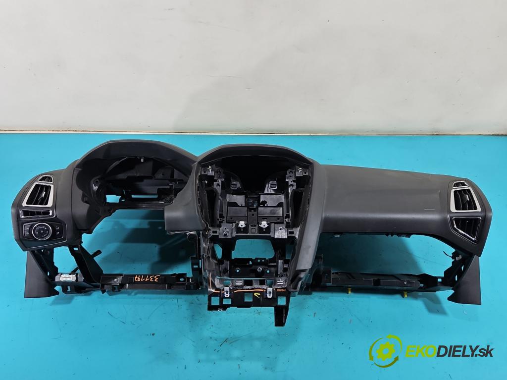 Ford Focus Mk3 2010-2018 1.6 tdci 95 HP manual 70 kW 1560 cm3 5- kokpit,pristrojová doska rozdeľovacia 