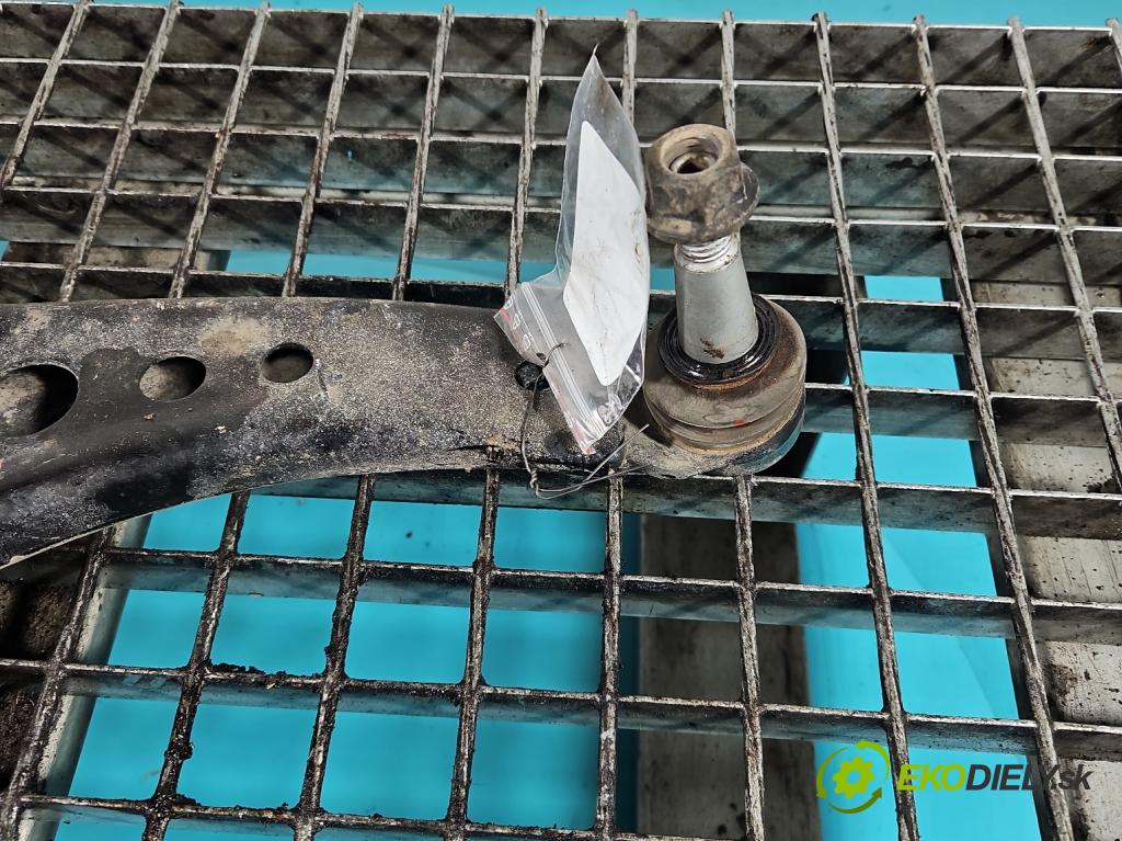 Opel Insignia B 2017-2022 2.0 cdti 209KM automatic 154 kW 1956 cm3 5- přední pravý  (Klika dveří ostatní)