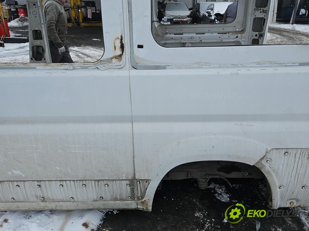 Fiat Ducato IV 2014- 2.0 jtd 116 hp manual 85 kW 1956 cm3 5- blatnik zadní levý