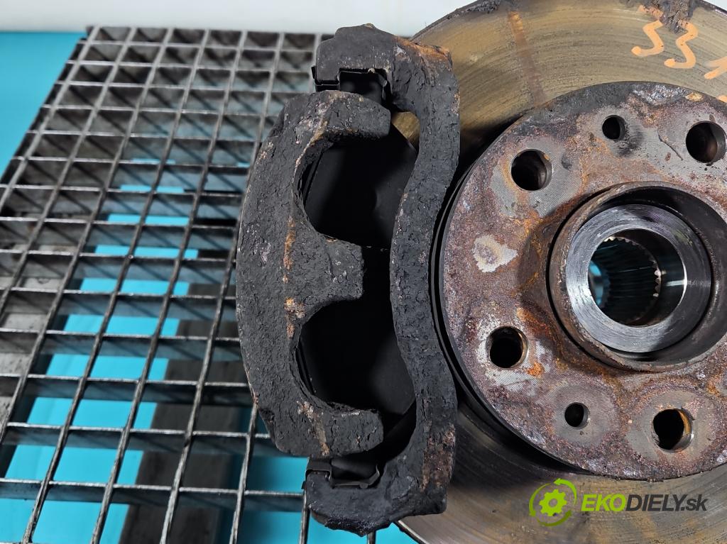 Fiat Ducato IV 2014- 2.0 jtd 116 HP manual 85 kW 1956 cm3 5- brzdič predné ľavý  (Kľučka dverí ostatné)