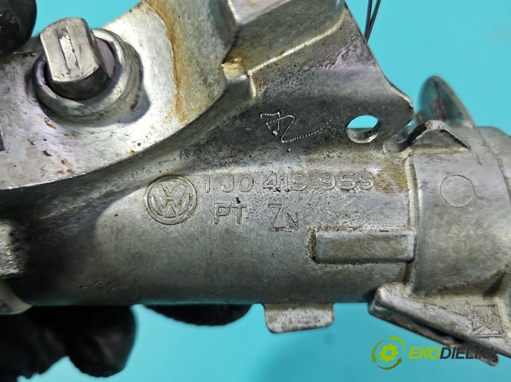 Audi A3 8L 1996-2003 1.8 20V 125 HP manual 92 kW 1781 cm3 3- Spínačka 1J0419959 (Spínacia skrinka)