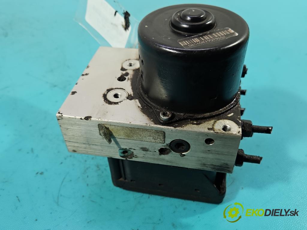 Audi A3 8L 1996-2003 1.8 20V 125 HP manual 92 kW 1781 cm3 3- čerpadlo abs 1J0614217A (Pumpa ABS)