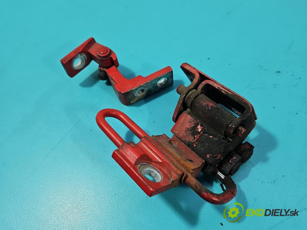 Audi A3 8L 1996-2003 1.8 20V 125 hp manual 92 kW 1781 cm3 3- Závěs: dveře přední levý