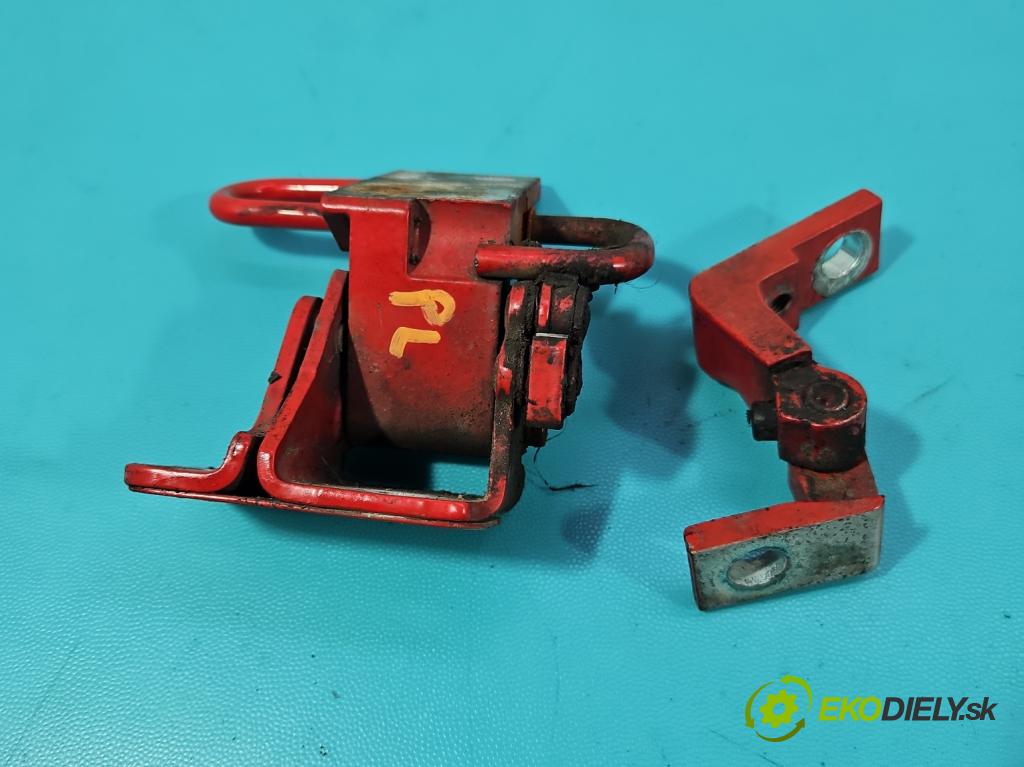 Audi A3 8L 1996-2003 1.8 20V 125 hp manual 92 kW 1781 cm3 3- Závěs: dveře přední levý