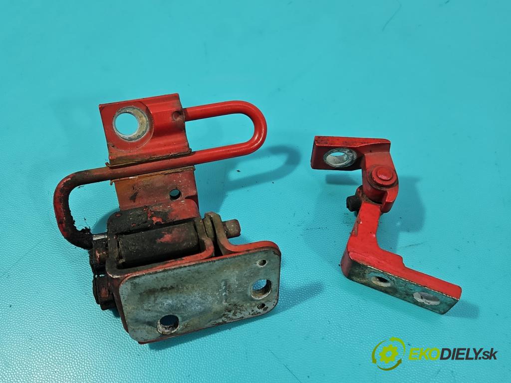 Audi A3 8L 1996-2003 1.8 20V 125 hp manual 92 kW 1781 cm3 3- Závěs: dveře přední levý