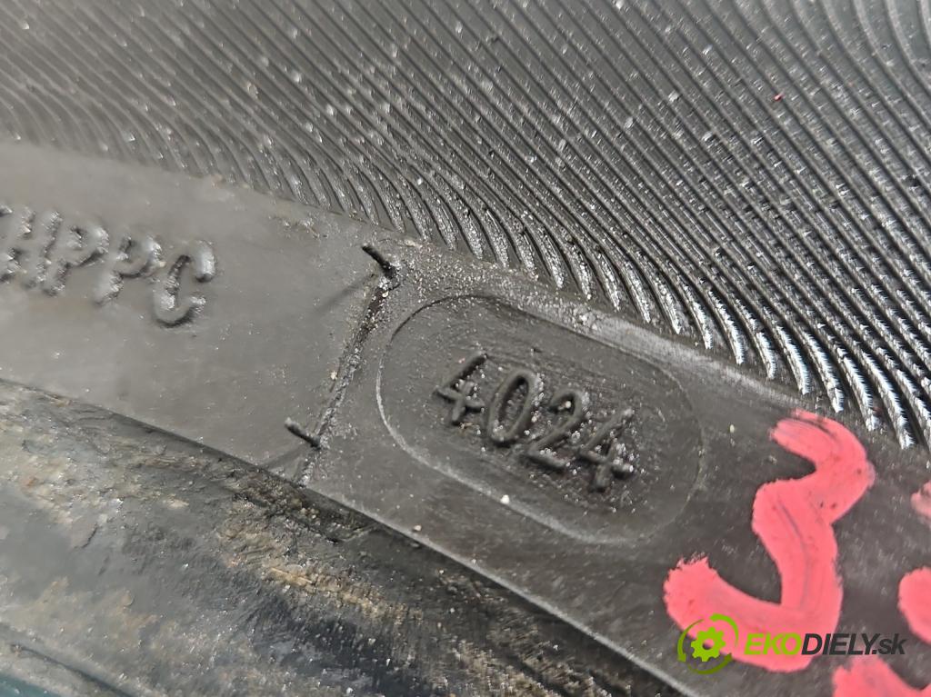 Vw Polo IV 9N 2001-2009 1.2 6V 54 hp manual 40 kW 1198 cm3 5- pneumatiky: letní 4 komplet