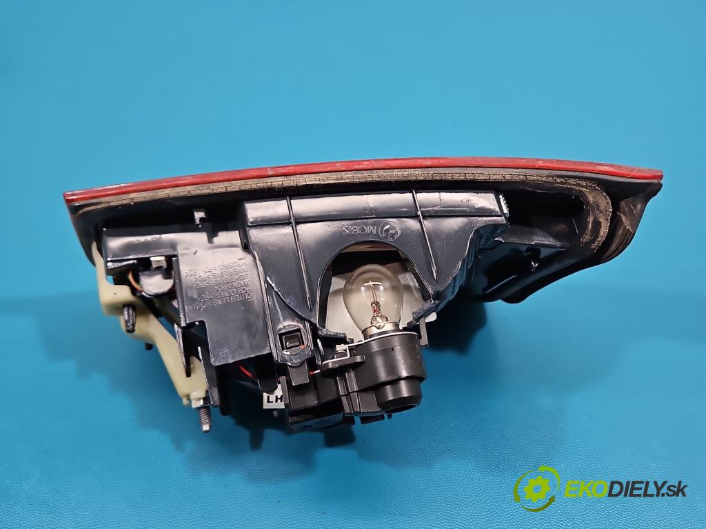 Bmw 3 F30 2011-2018 2.0d 184hp manual 135 kW 1995 cm3 5- svetlo / reflektor zadné ľavé 7371111 (Kľučka dverí ostatné)