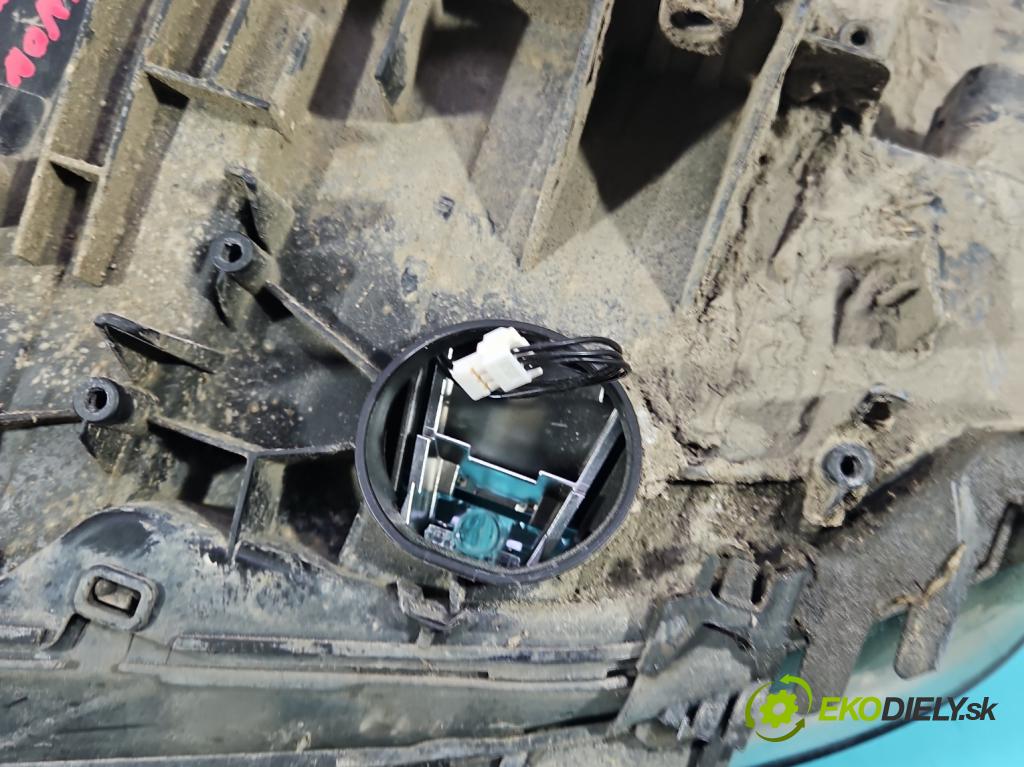 Bmw 3 F30 2011-2018 2.0d 184hp manual 135 kW 1995 cm3 5- Reflektor: pravý 7259554 (Svetlo predné pravé)