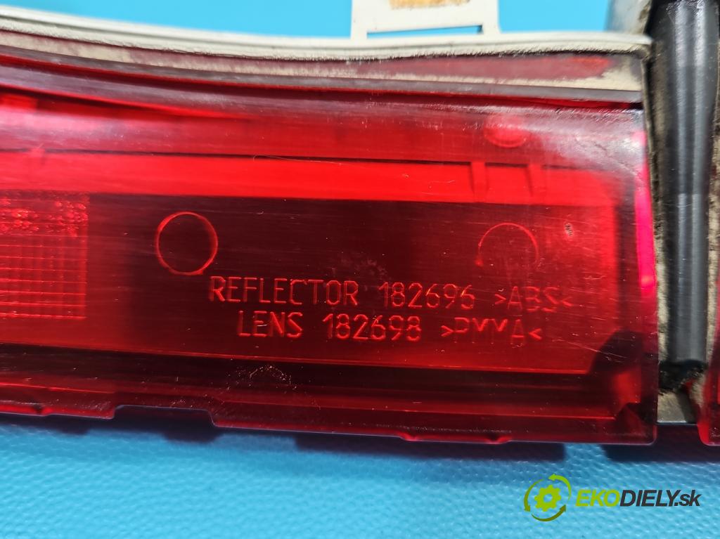 Bmw 3 F30 2011-2018 2.0d 184hp manual 135 kW 1995 cm3 5- světlo: stop: 7260545