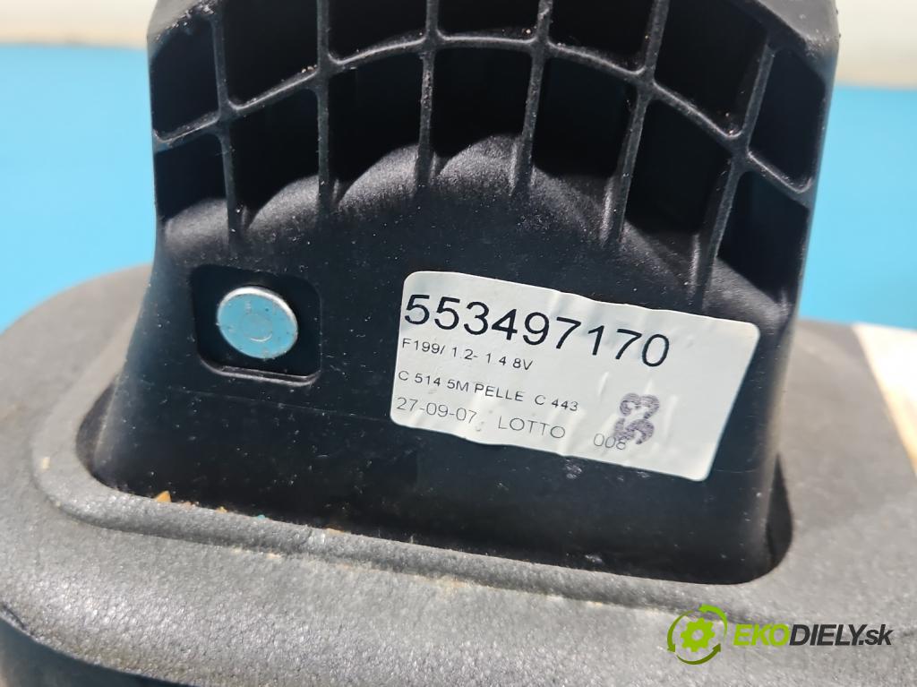 Fiat Punto Grande 1.4 8V 77 HP manual 57 kW 1368 cm3 5- Páka: Změny: stupeň,rýchlosť 00553497170 (Rýchlostná páka (kulisa))