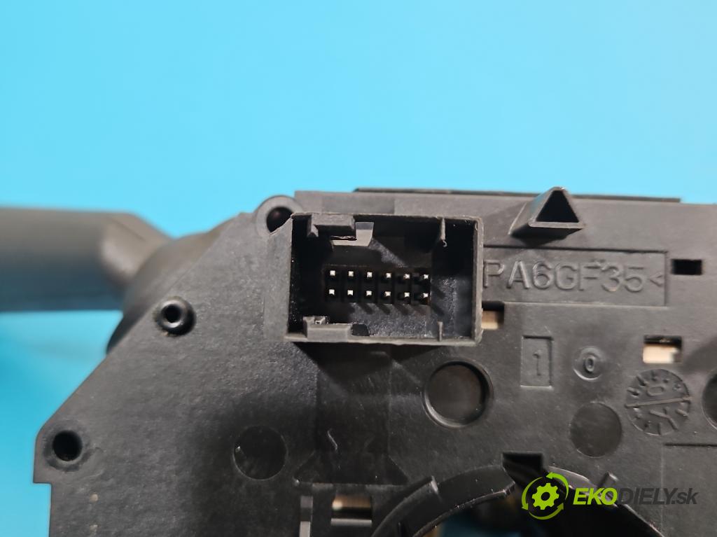 Fiat Punto Grande 1.4 8V 77 HP manual 57 kW 1368 cm3 5- prepínač komplex: 7354104230 (Prepínacie páčky pod volantom)