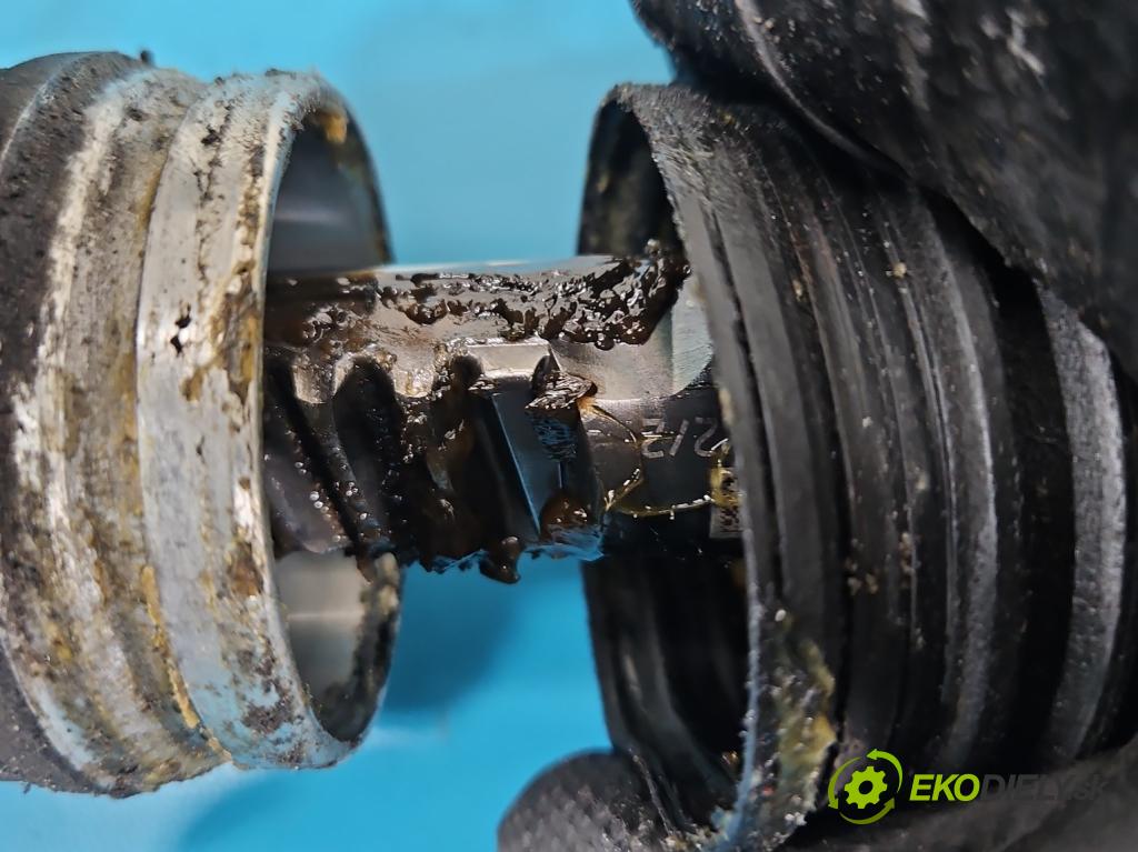 Jaguar XE X760 2015-2024 2.0d 179KM automatic 132 kW 1999 cm3 4- řízení volant GX73-3200-AE