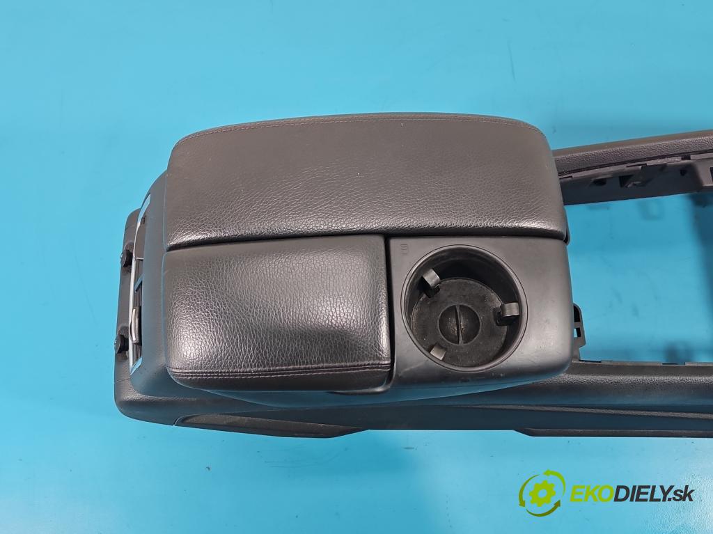 Audi Q7 2005-2015 4.2 TDI 326KM automatic 240 kW 4134 cm3 5- operadlo  (Lakťová opierka)