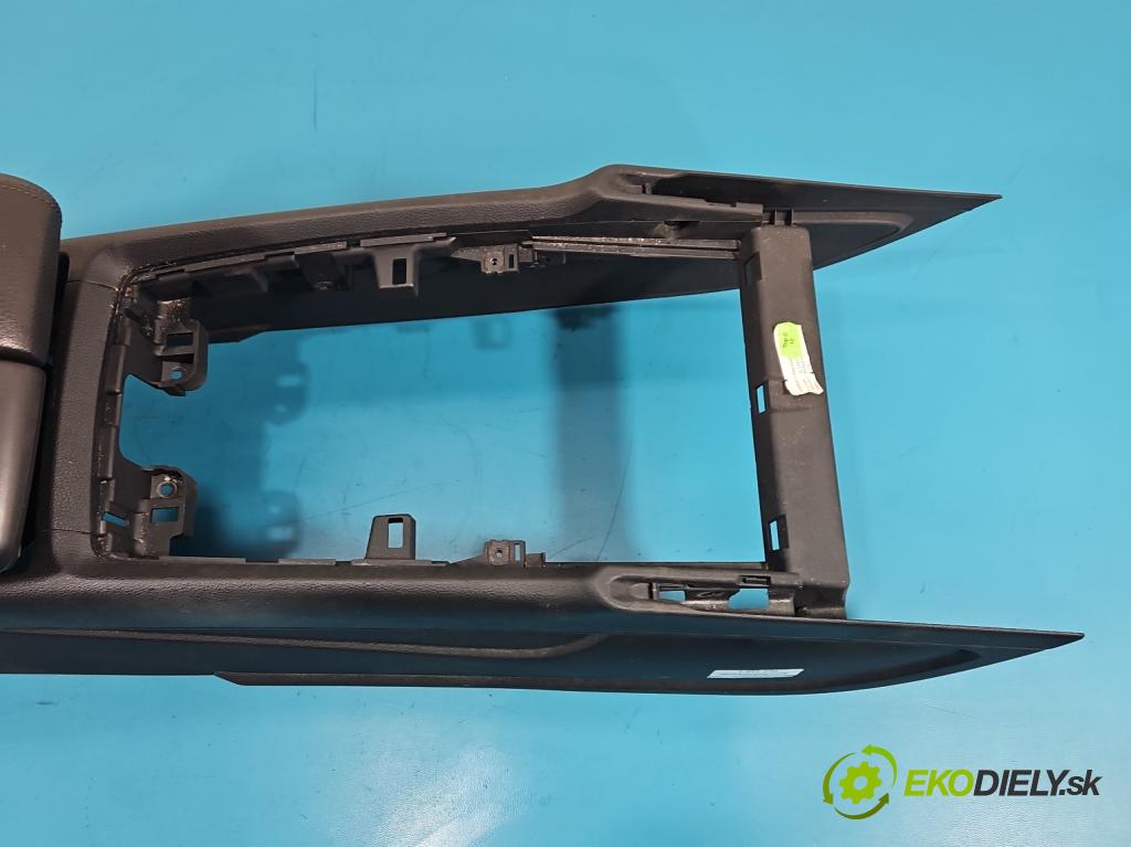 Audi Q7 2005-2015 4.2 TDI 326KM automatic 240 kW 4134 cm3 5- operadlo  (Lakťová opierka)