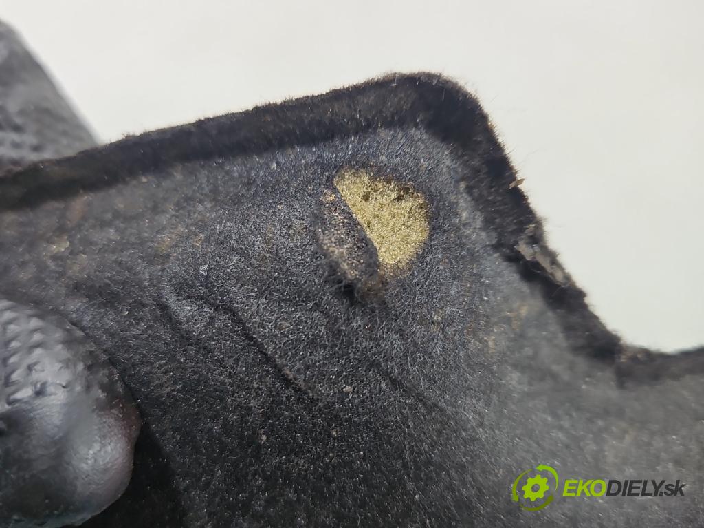 Audi Q7 2005-2015 4.2 TDI 326KM automatic 240 kW 4134 cm3 5- zvuková izolace kapoty