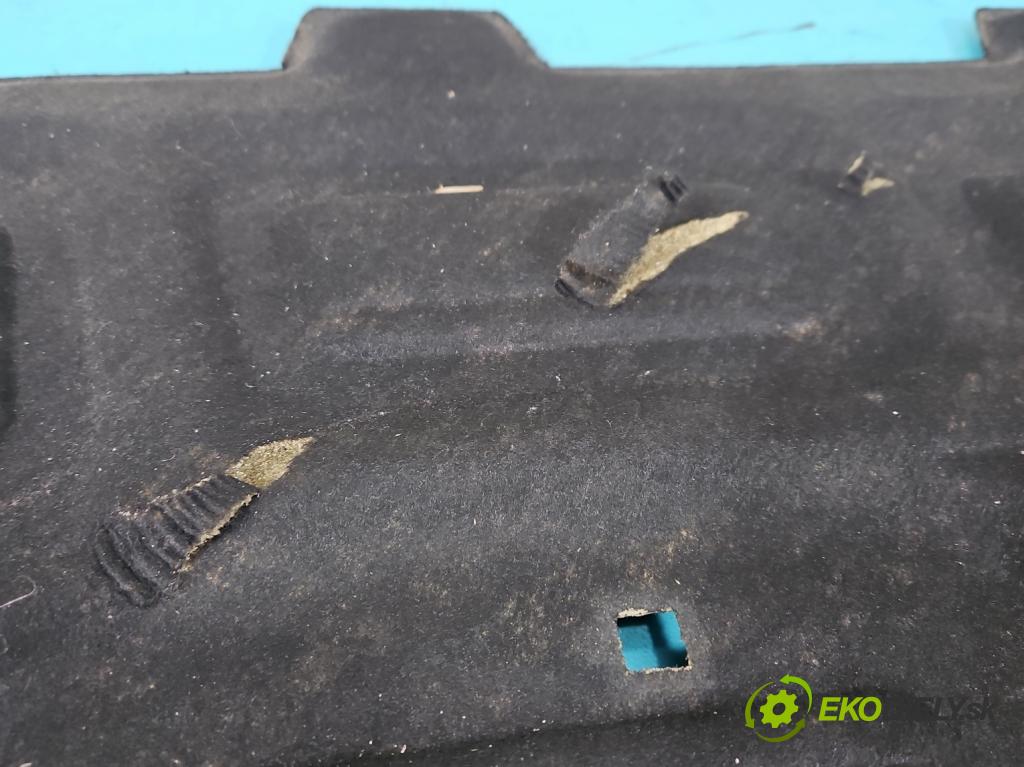 Audi Q7 2005-2015 4.2 TDI 326KM automatic 240 kW 4134 cm3 5- zvuková izolace kapoty