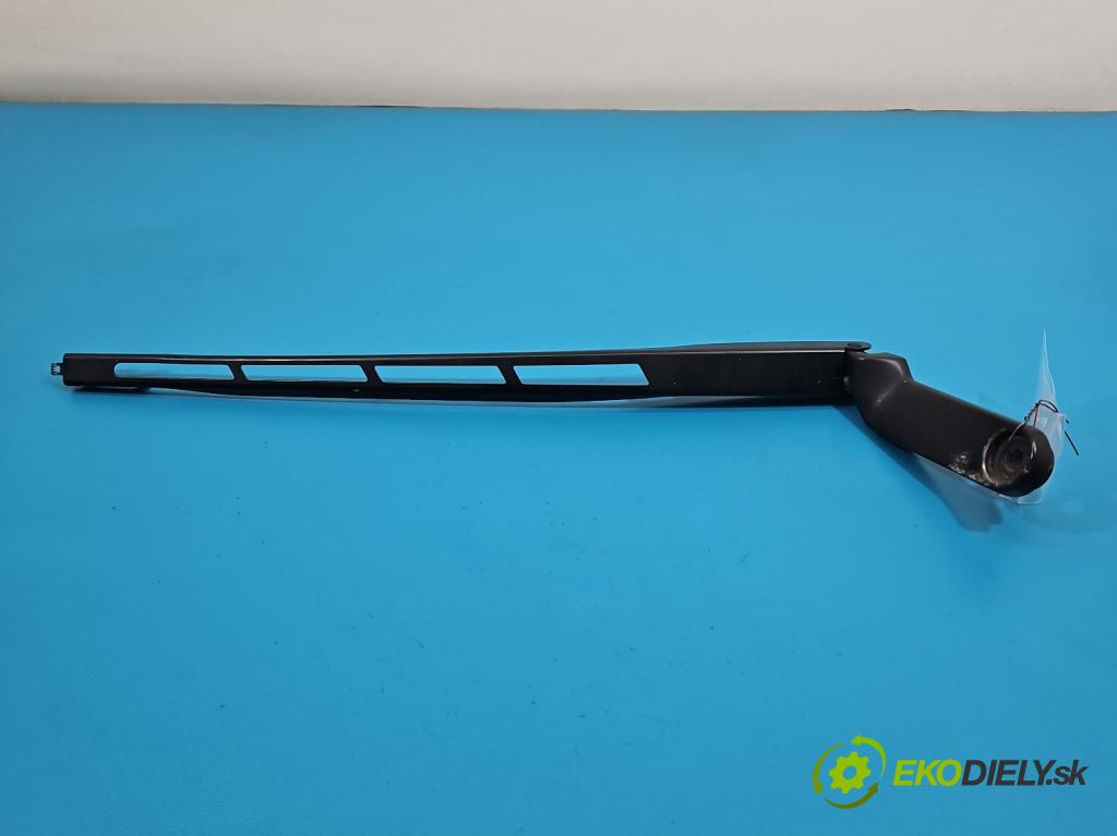 Audi Q7 2005-2015 4.2 TDI 326KM automatic 240 kW 4134 cm3 5- rameno stěrače levé 4L1955407A