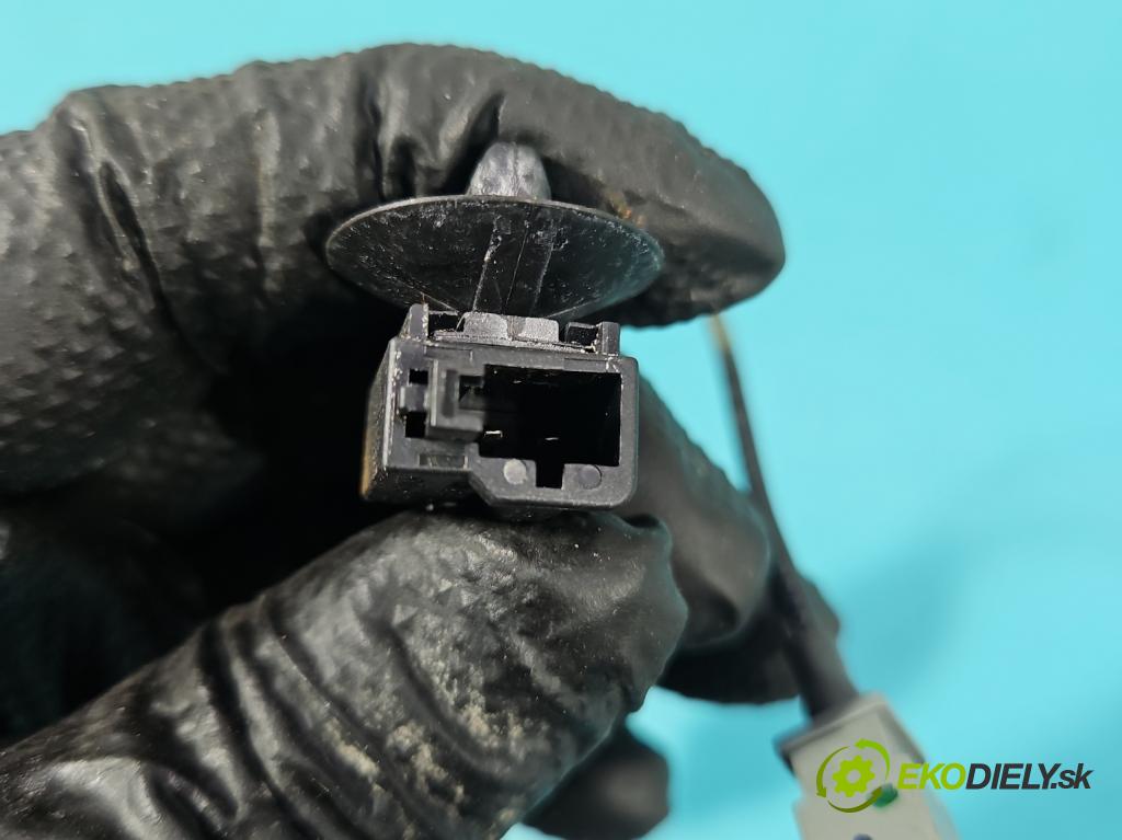 Audi Q7 2005-2015 4.2 TDI 326KM automatic 240 kW 4134 cm3 5- Kamera cúvania 4L0980551