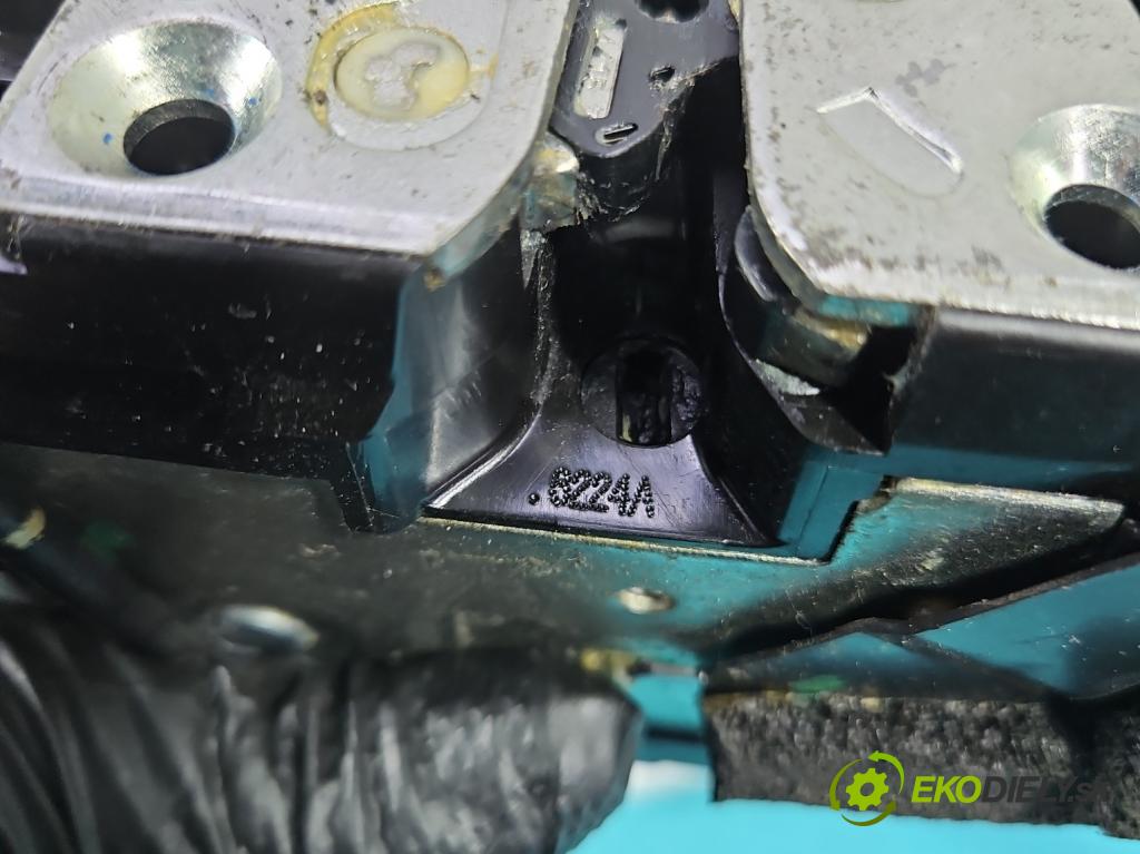 Renault Kadjar 2015-2022 1.2 131 hp manual 96 kW 1197 cm3 5- zámek přední levý