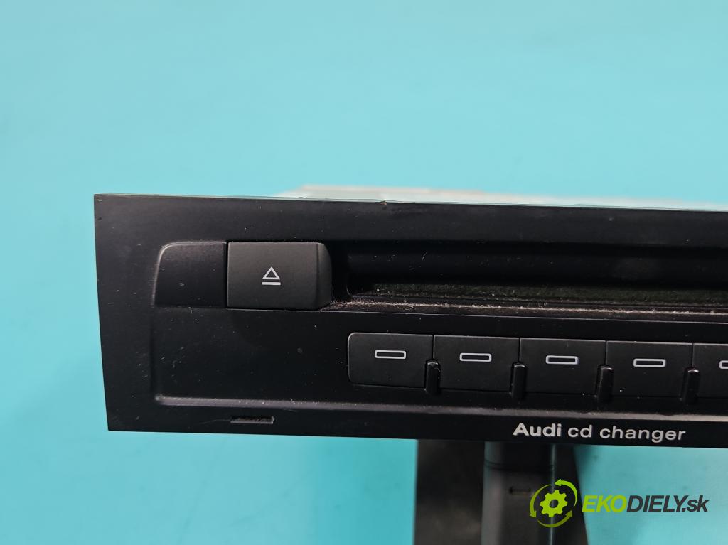 Audi Q7 2005-2015 4.2 TDI 326KM automatic 240 kW 4134 cm3 5- Měnič: cd 4L0910110B (CD měnič)