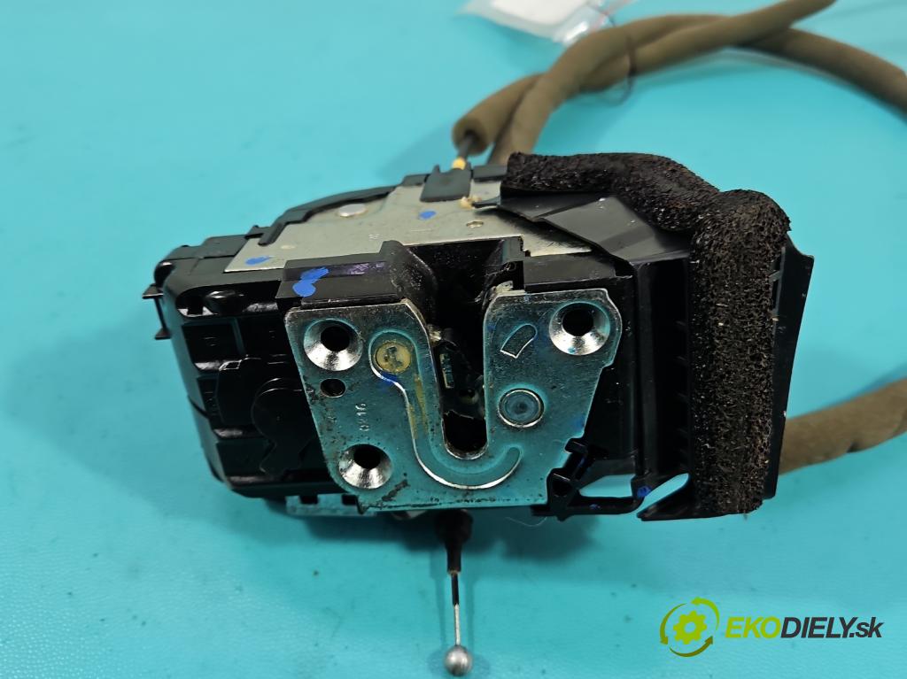 Renault Kadjar 2015-2022 1.2 131 hp manual 96 kW 1197 cm3 5- zámek přední pravý