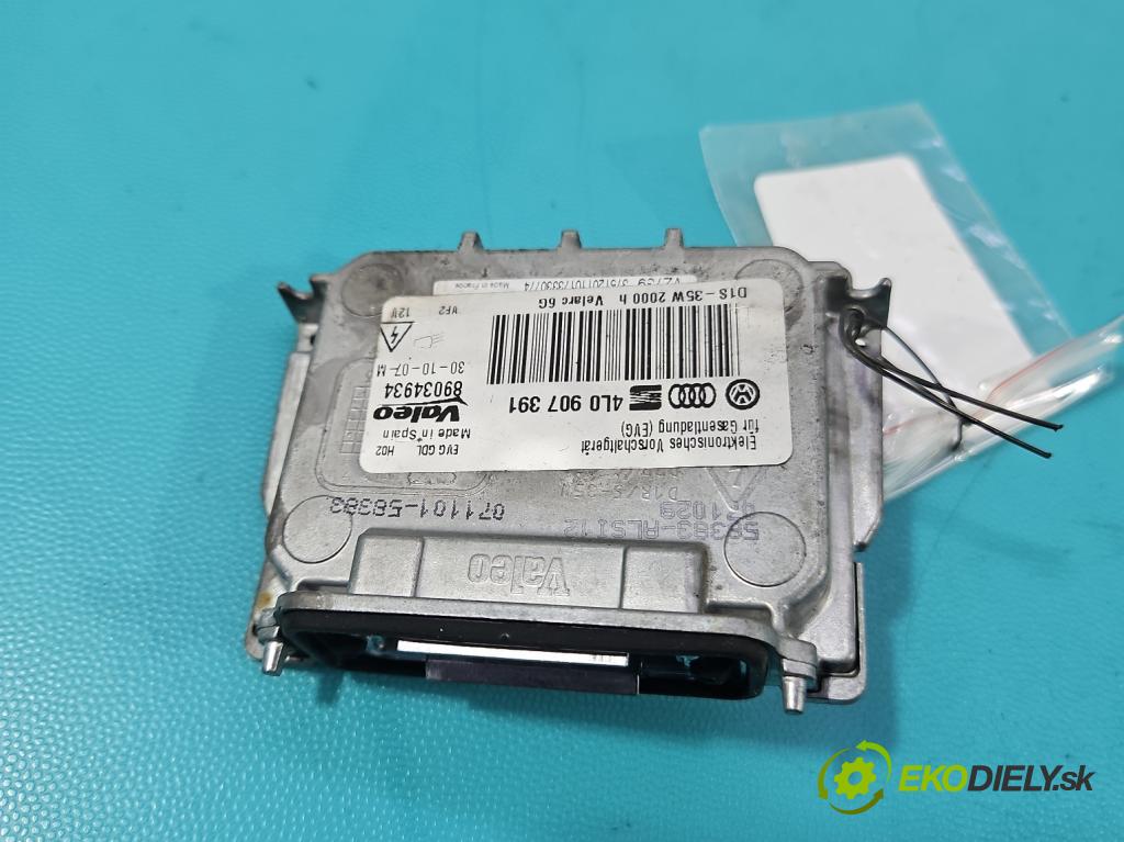 Audi Q7 2005-2015 4.2 TDI 326KM automatic 240 kW 4134 cm3 5- střídač: xenon 4L0907391 (Riadiaca jednotka xenónu)