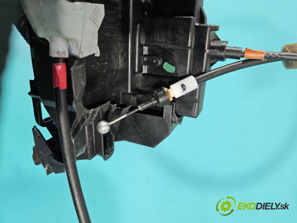 Renault Kadjar 2015-2022 1.2 131 HP manual 96 kW 1197 cm3 5- zámok zadné ľavý