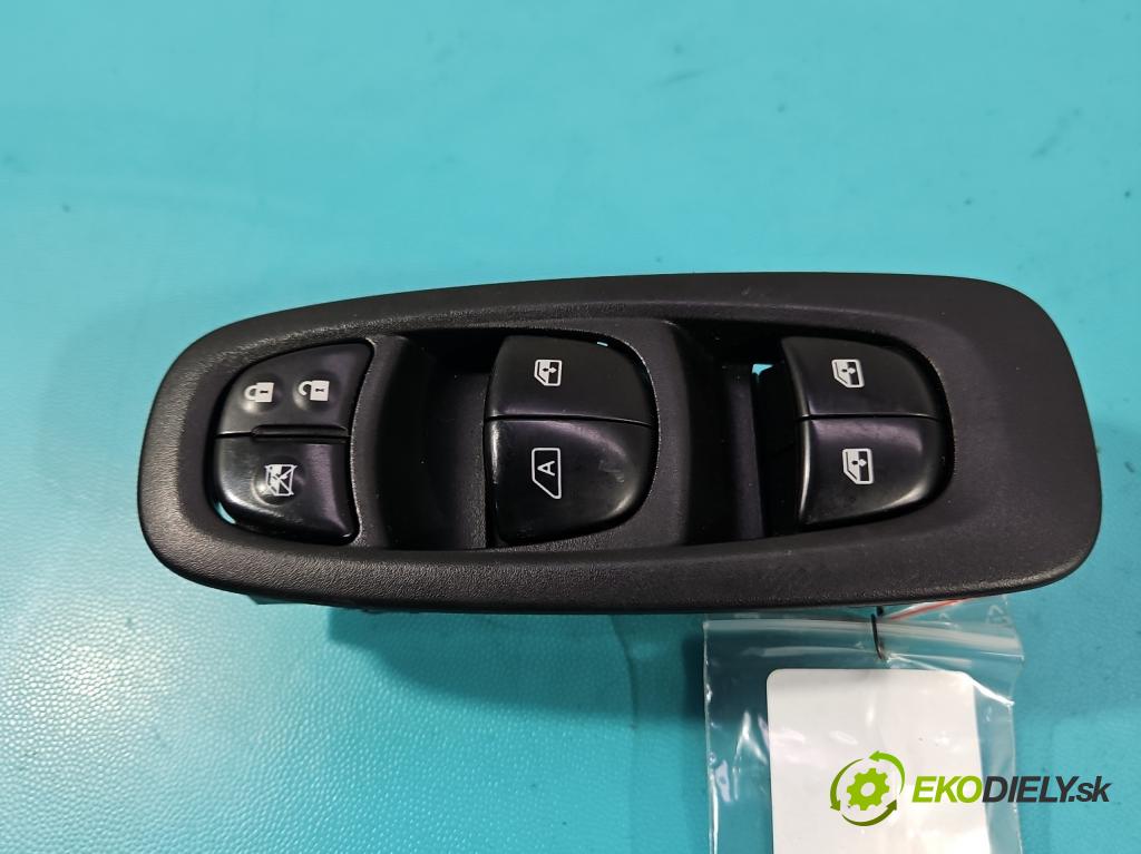 Renault Kadjar 2015-2022 1.2 131 HP manual 96 kW 1197 cm3 5- prepínač okien spätných zrkadiel 254011766R