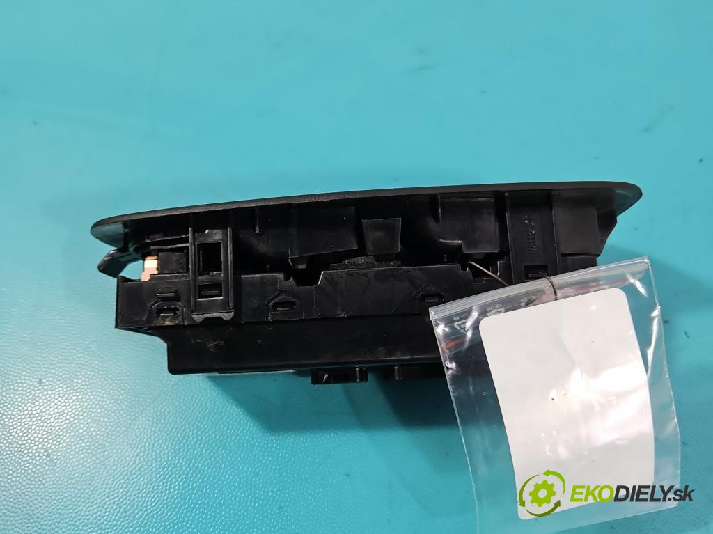 Renault Kadjar 2015-2022 1.2 131 HP manual 96 kW 1197 cm3 5- prepínač okien spätných zrkadiel 254011766R