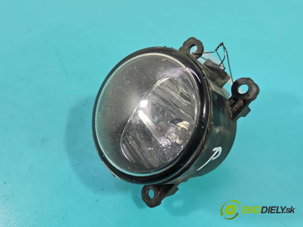 Renault Kadjar 2015-2022 1.2 131 HP manual 96 kW 1197 cm3 5- Halogen pravý 261503971R (Kľučka dverí ostatné)