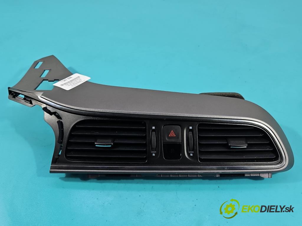 Renault Kadjar 2015-2022 1.2 131 hp manual 96 kW 1197 cm3 5- Mřížka: topení medián: 687509788R (Mřížka topení)