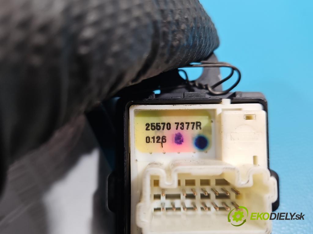 Renault Kadjar 2015-2022 1.2 131 HP manual 96 kW 1197 cm3 5- prepínač okien spätných zrkadiel 255707377R