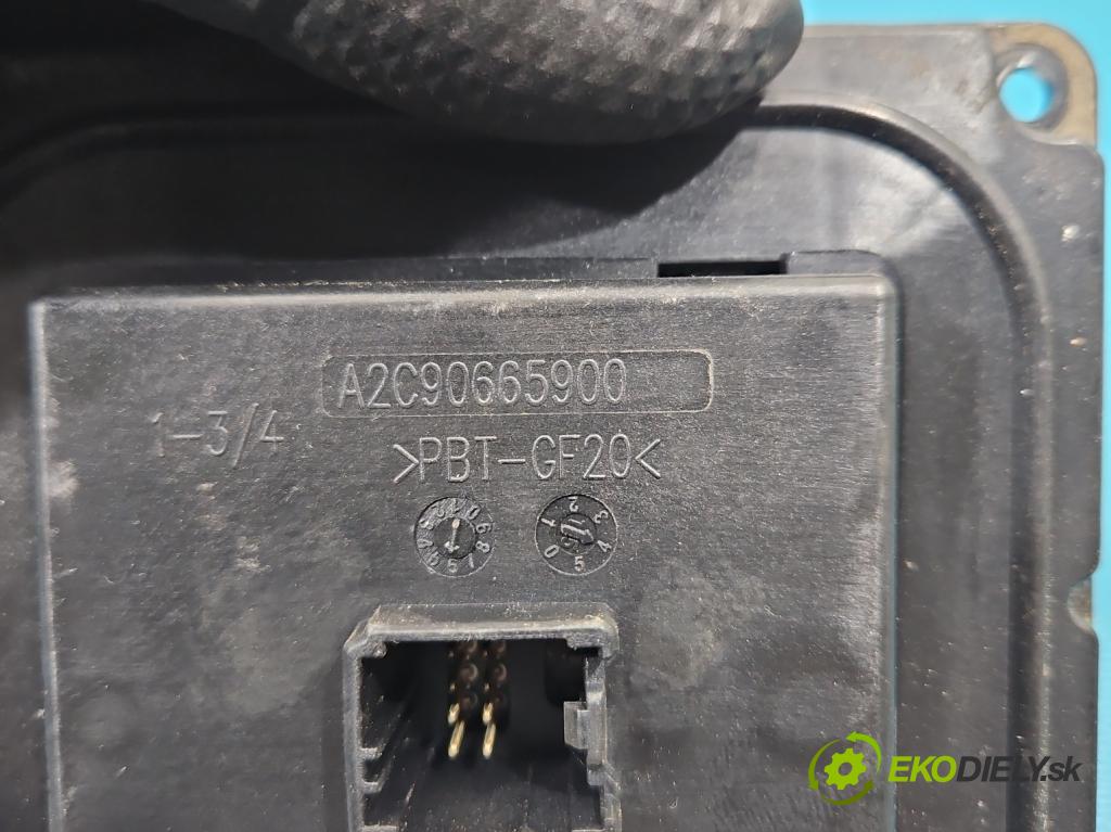 Renault Kadjar 2015-2022 1.2 131 HP manual 96 kW 1197 cm3 5- modul lampy: 260553472R