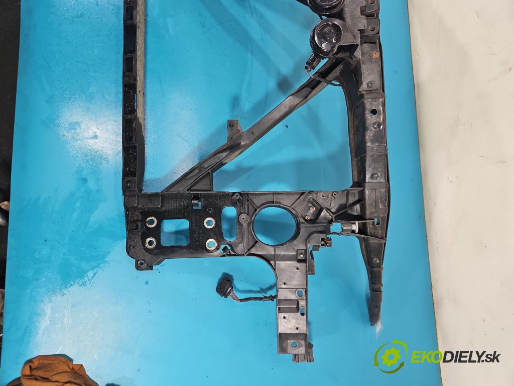 Audi Q7 2005-2015 4.2 TDI 326KM automatic 240 kW 4134 cm3 5- pas predný 4L0805594 (Výstuha predná)