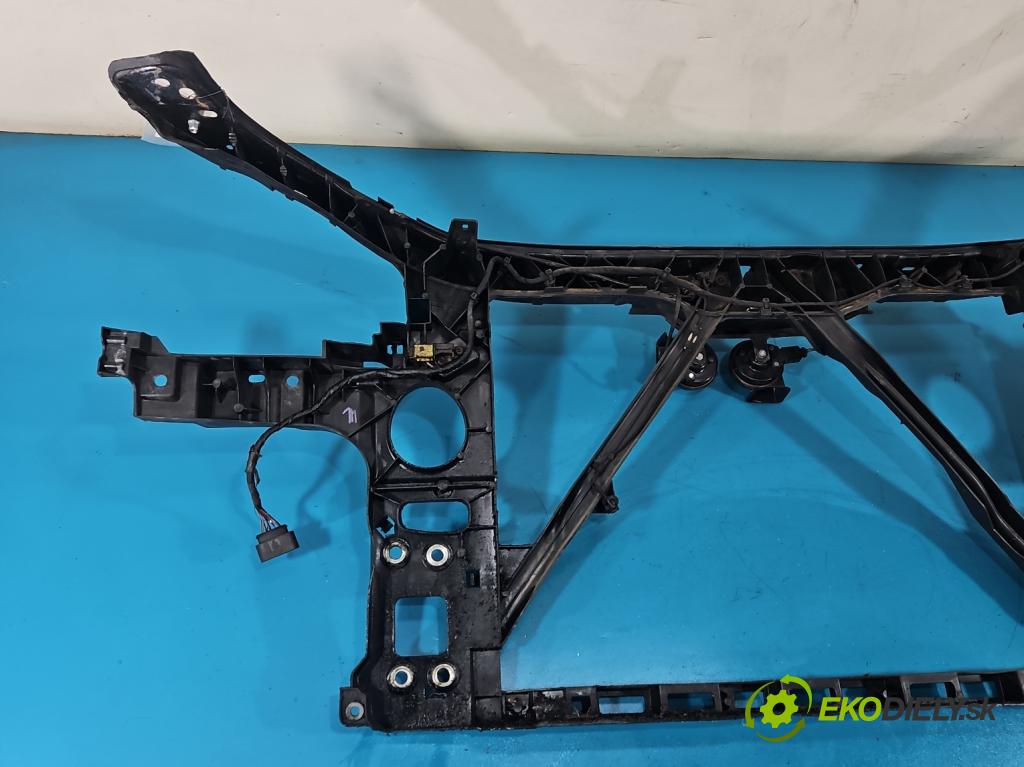 Audi Q7 2005-2015 4.2 TDI 326KM automatic 240 kW 4134 cm3 5- pas predný 4L0805594 (Výstuha predná)