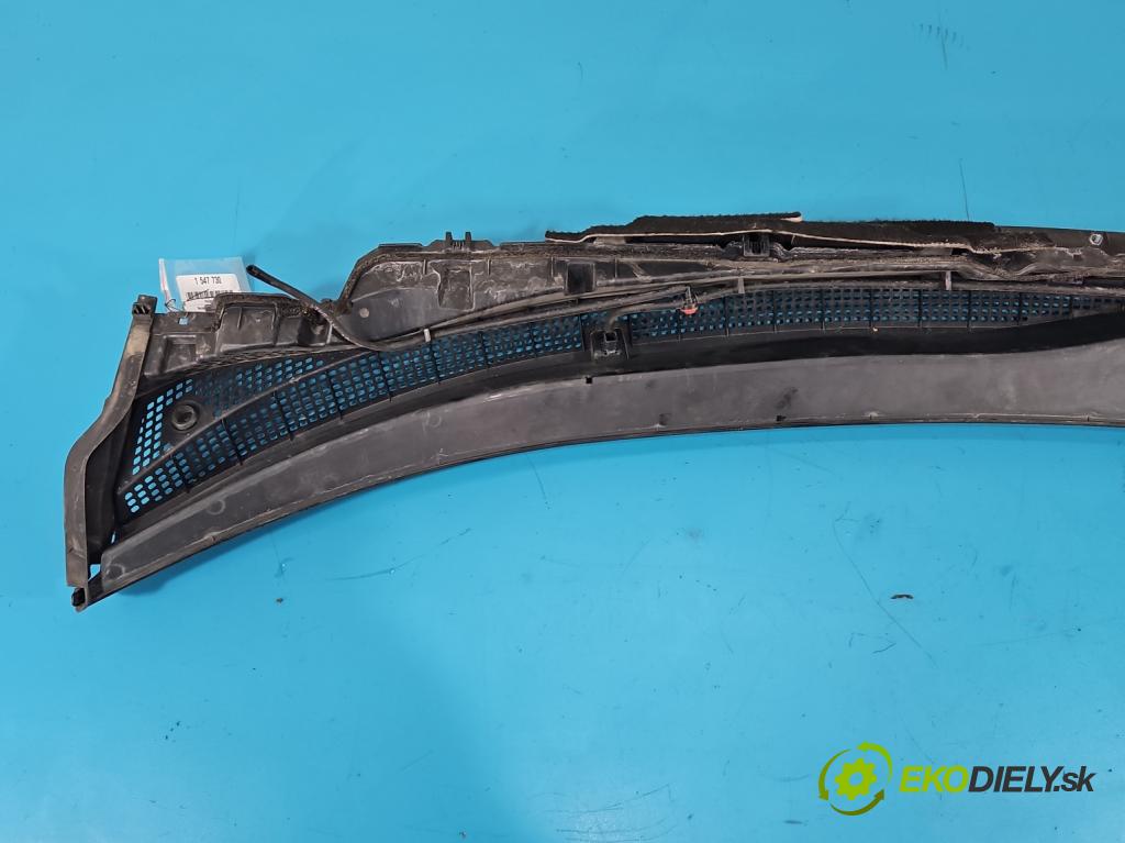 Renault Kadjar 2015-2022 1.2 131 HP manual 96 kW 1197 cm3 5- torpédo 668107243R (Torpédo (plast pod čelným sklom))