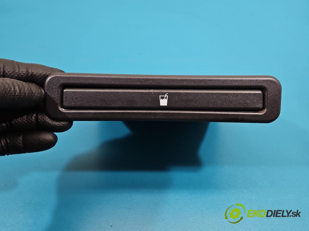 Opel Vectra C 2002-2008 1.9 cdti 120 HP manual 88 kW 1910 cm3 5- Rukojeť: na nápoje: 24452595 (Držiak (úchyt) na nápoje)